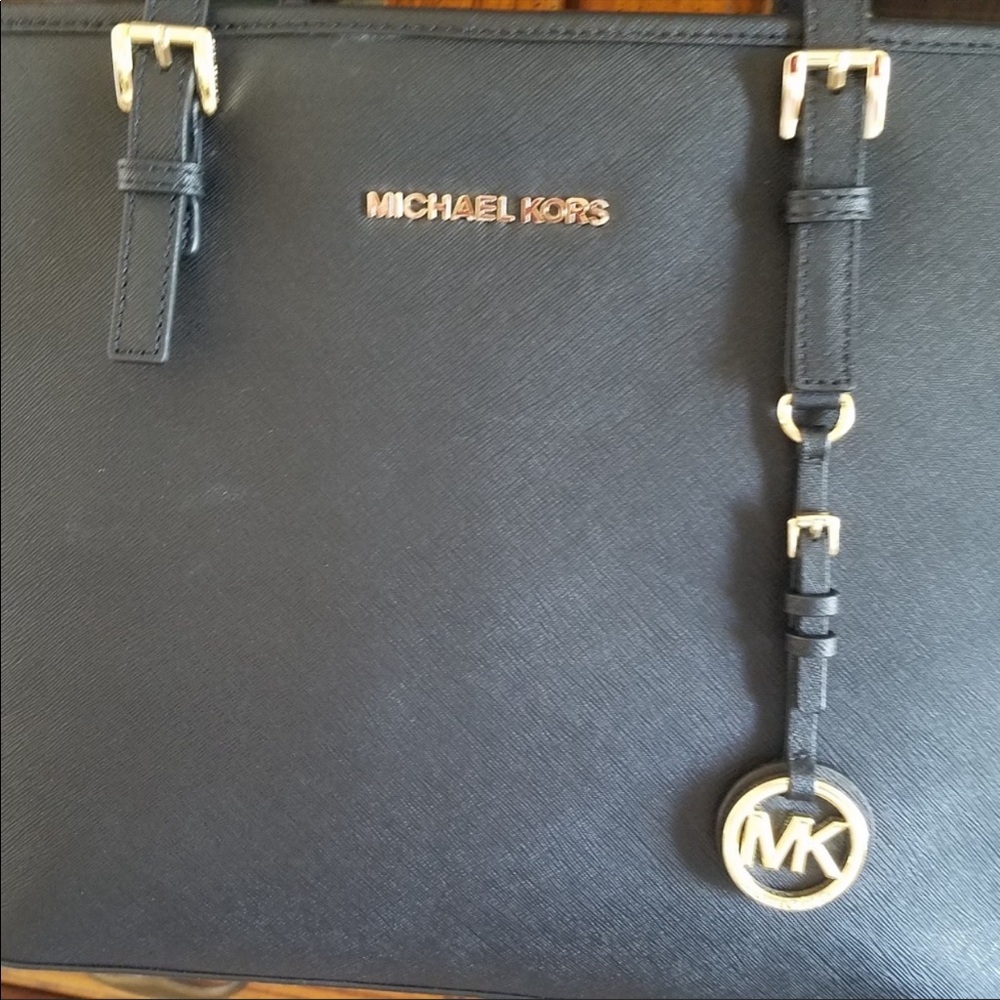 NWT Michael Kors Large Jet Set Tote,  Authentic